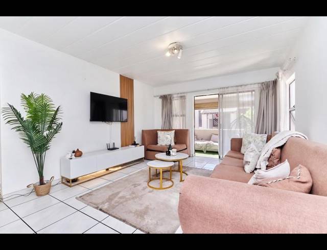 2 BEDROOM APARTMENT FOR SALE IN MORNINGSIDE